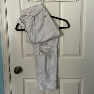 Straight Jeans - Distressed